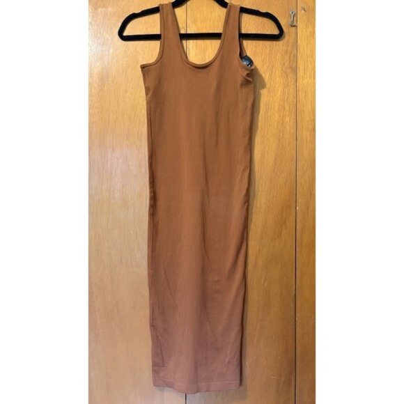 NWOT H&M BROWN RIBBED SEAMLESS MIDI DRESS, SIZE: XS - Picture 1 of 3